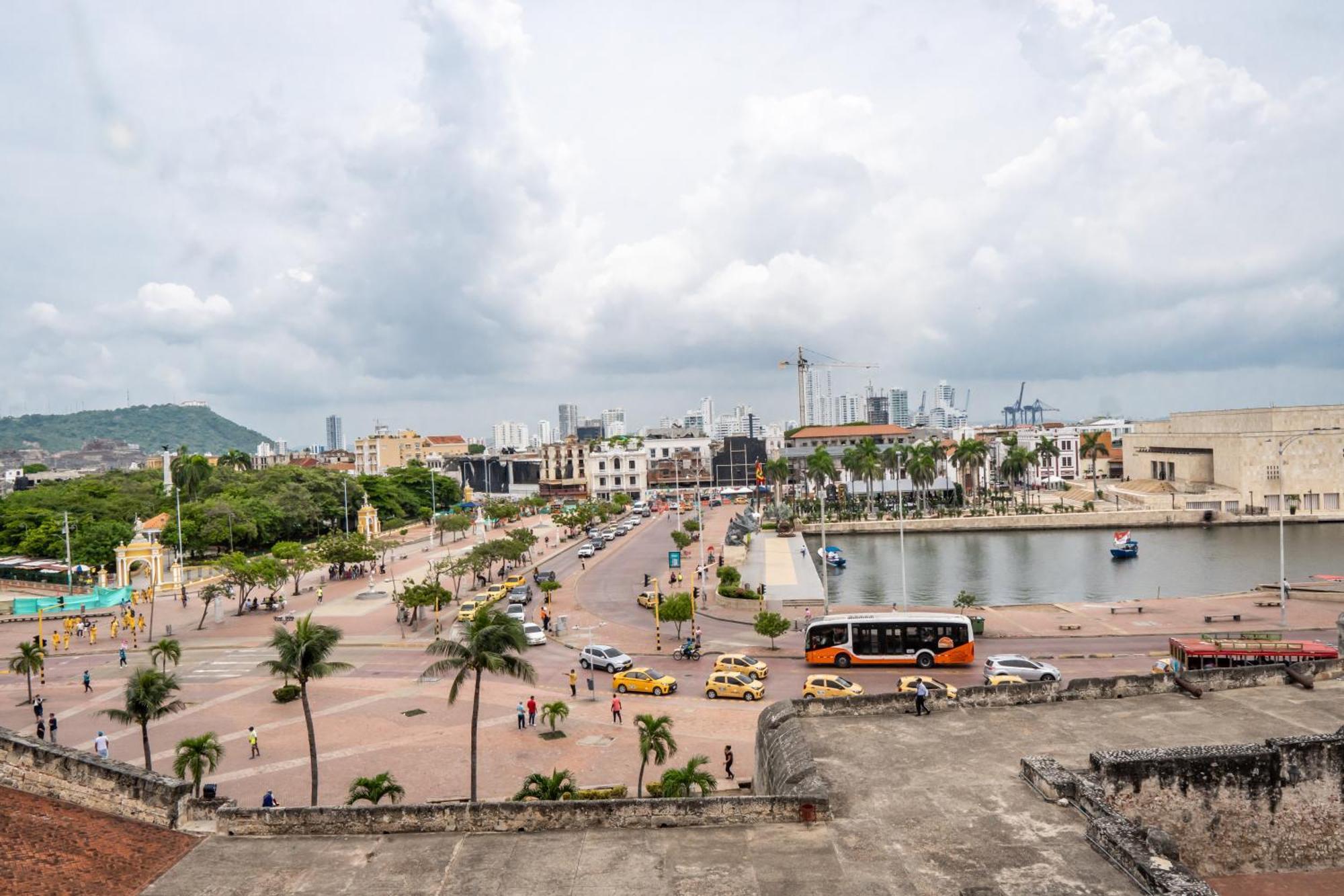 Amara Living Aparthotel Cartagena Exterior photo